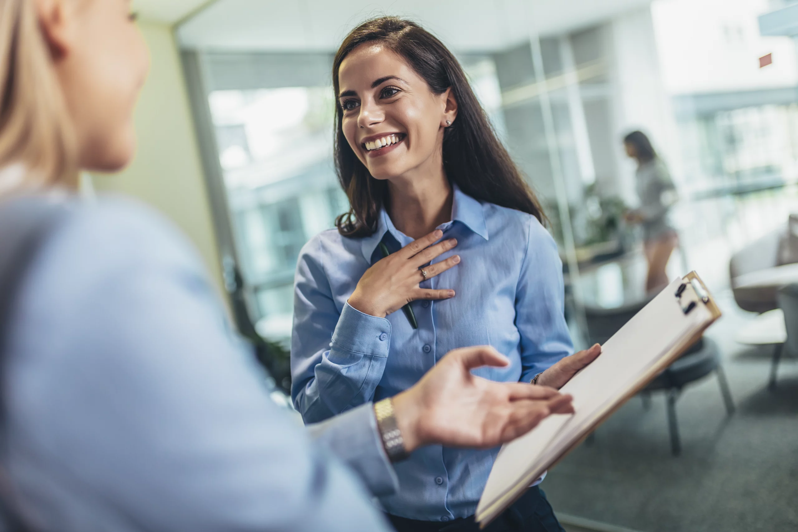 Mitarbeiterinnen von arano professional solutions im Austausch – zentrale Verwaltungsfunktionen Mitarbeiterinnen von arano professional solutions im Austausch – zentrale Verwaltungsfunktionen
